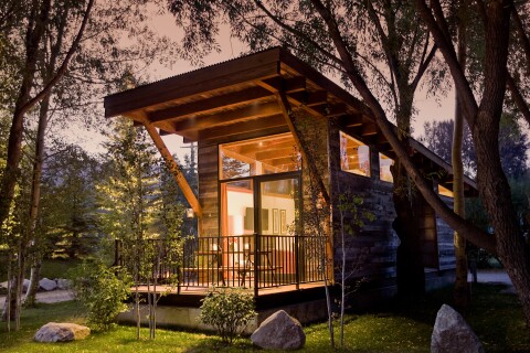 Beautiful Tiny House, In The Middle Of The Forest.