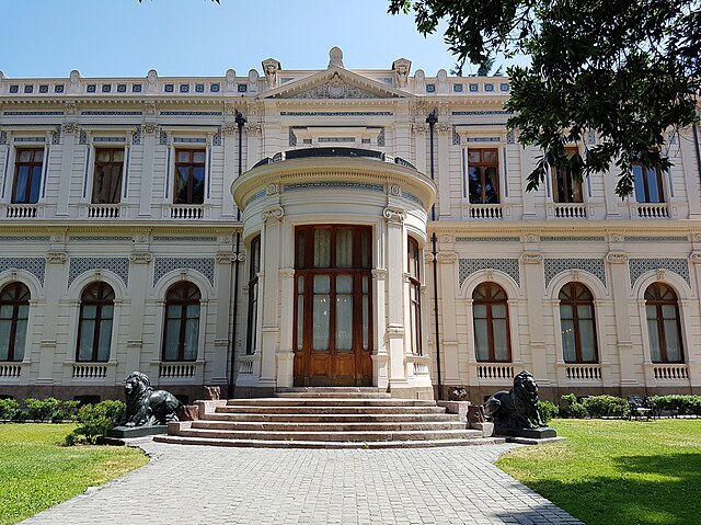 Museo Palacio Cousiño