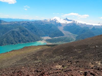 Volcán Yates